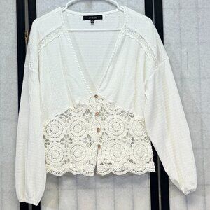 Ava Rose V Neck White Button Up Lace Peplum Shirt M Long Sleeve Boho Blouse